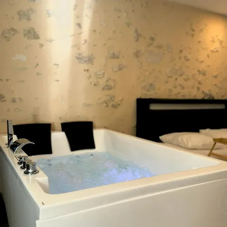 Love Queen Spa Detente Blois Exterior photo